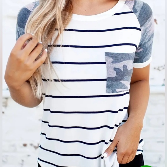 🆕♠️Stripped Camo Tee♠️🆕 - Picture 6 of 9